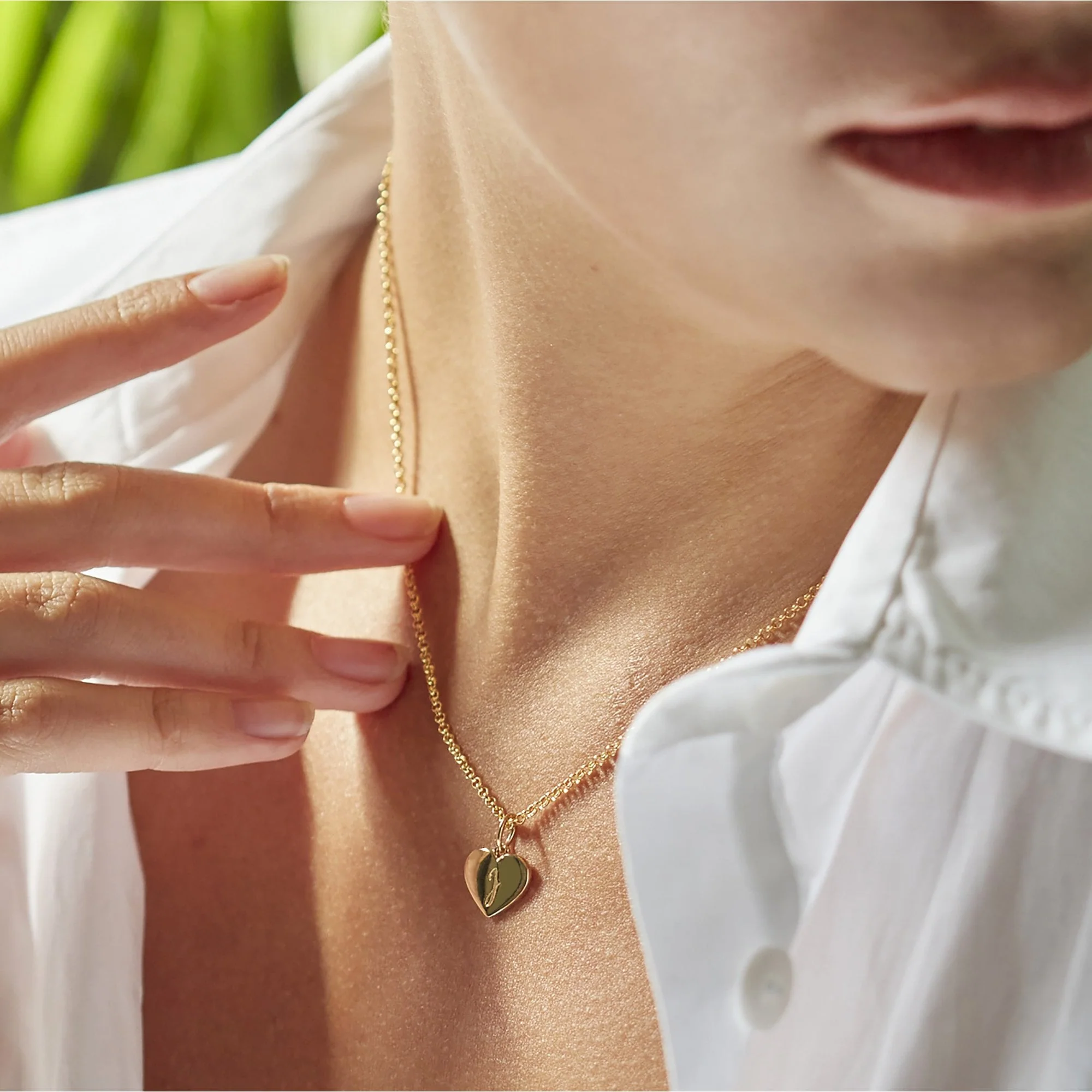 Heart Necklace Gold - Image 3