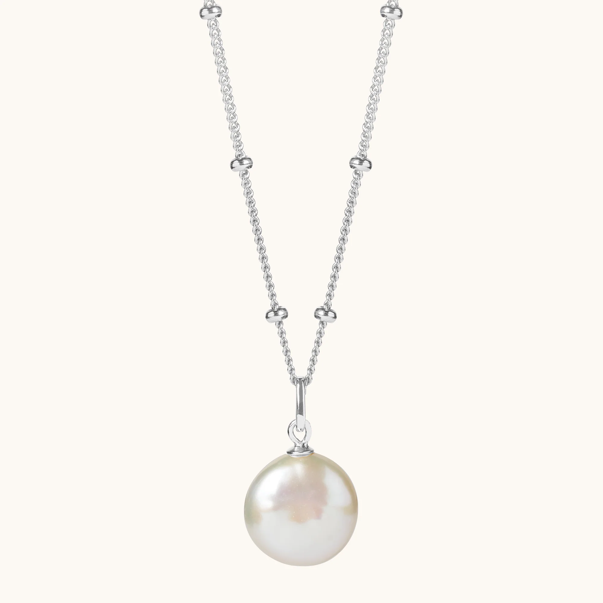 Round Pearl Necklace Silver